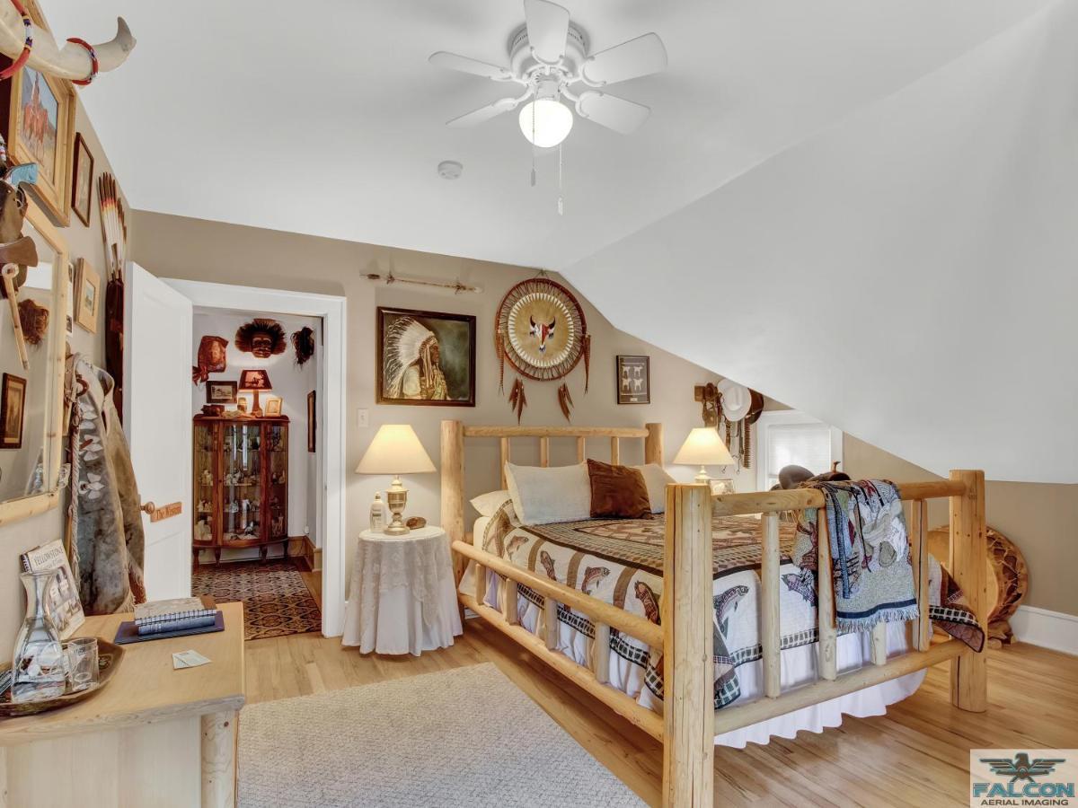 Robins Nest Bed & Breakfast Cody Exteriér fotografie