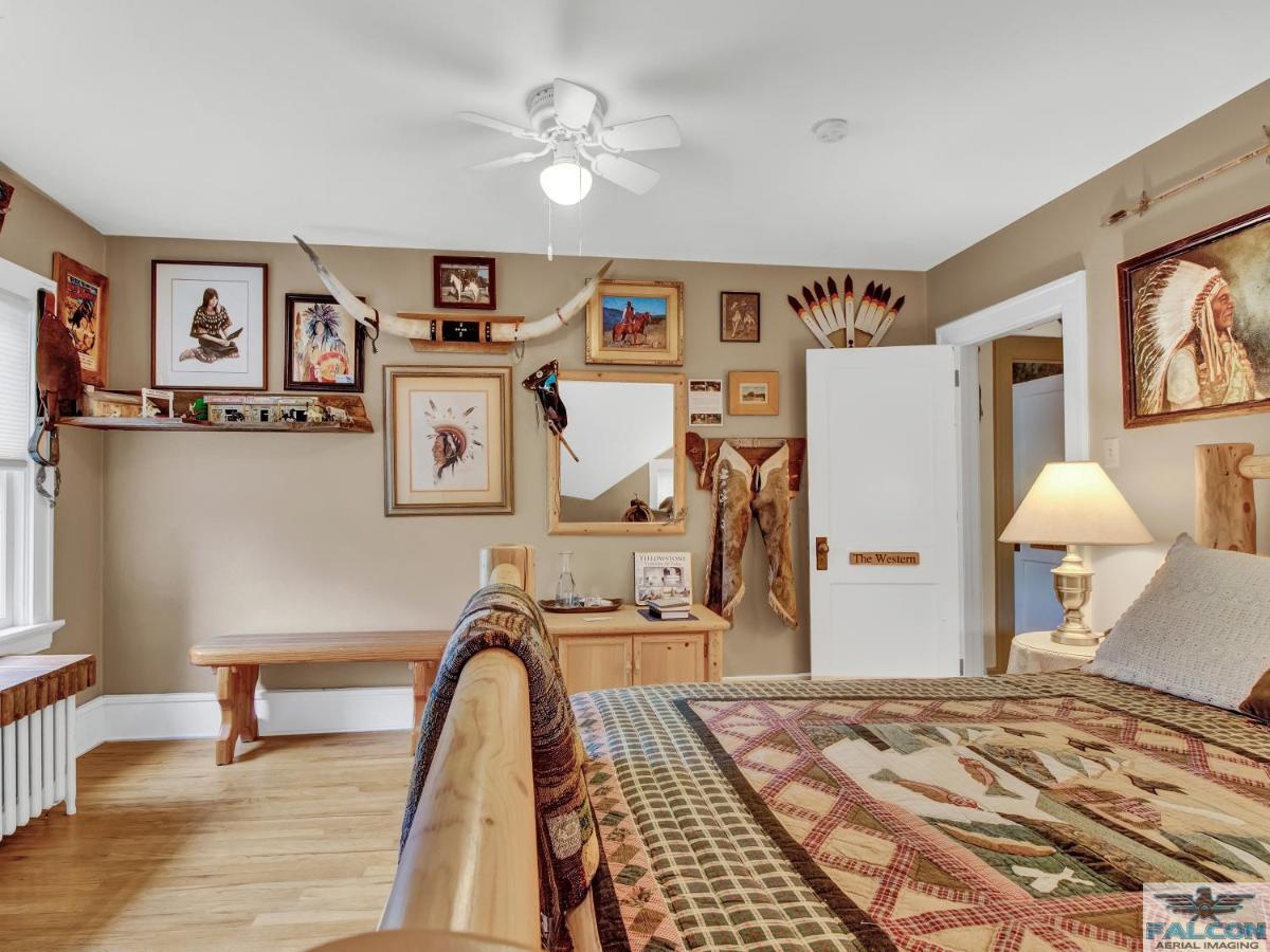 Robins Nest Bed & Breakfast Cody Exteriér fotografie