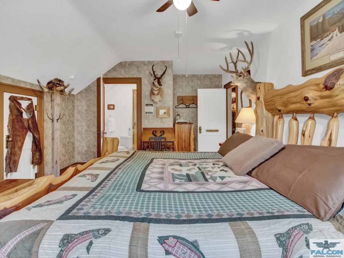 Robins Nest Bed & Breakfast Cody Exteriér fotografie