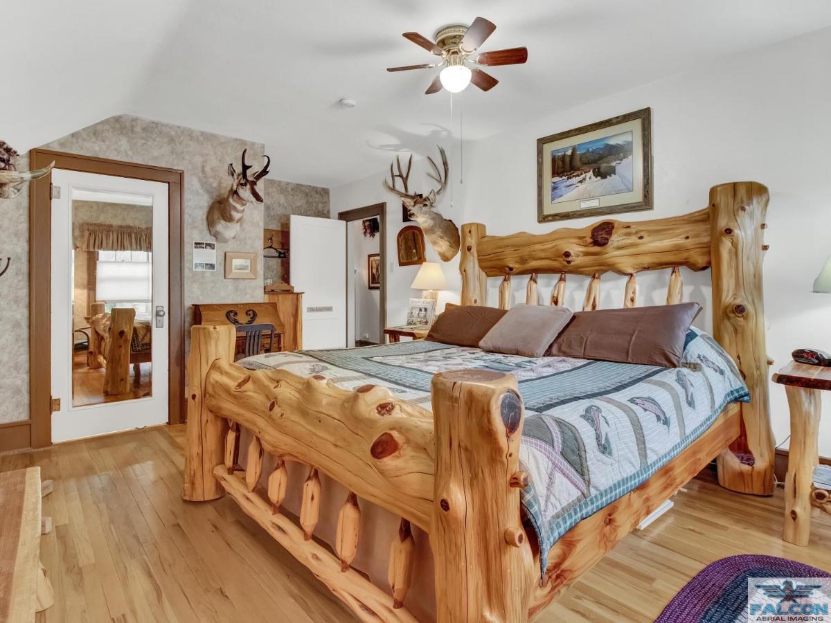 Robins Nest Bed & Breakfast Cody Exteriér fotografie